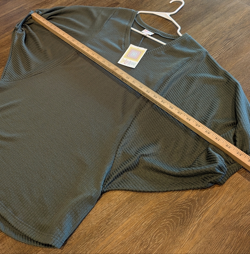 Lularoe Women's Dark Green Short Sleeve Renee Top XS - Picture 6 of 8